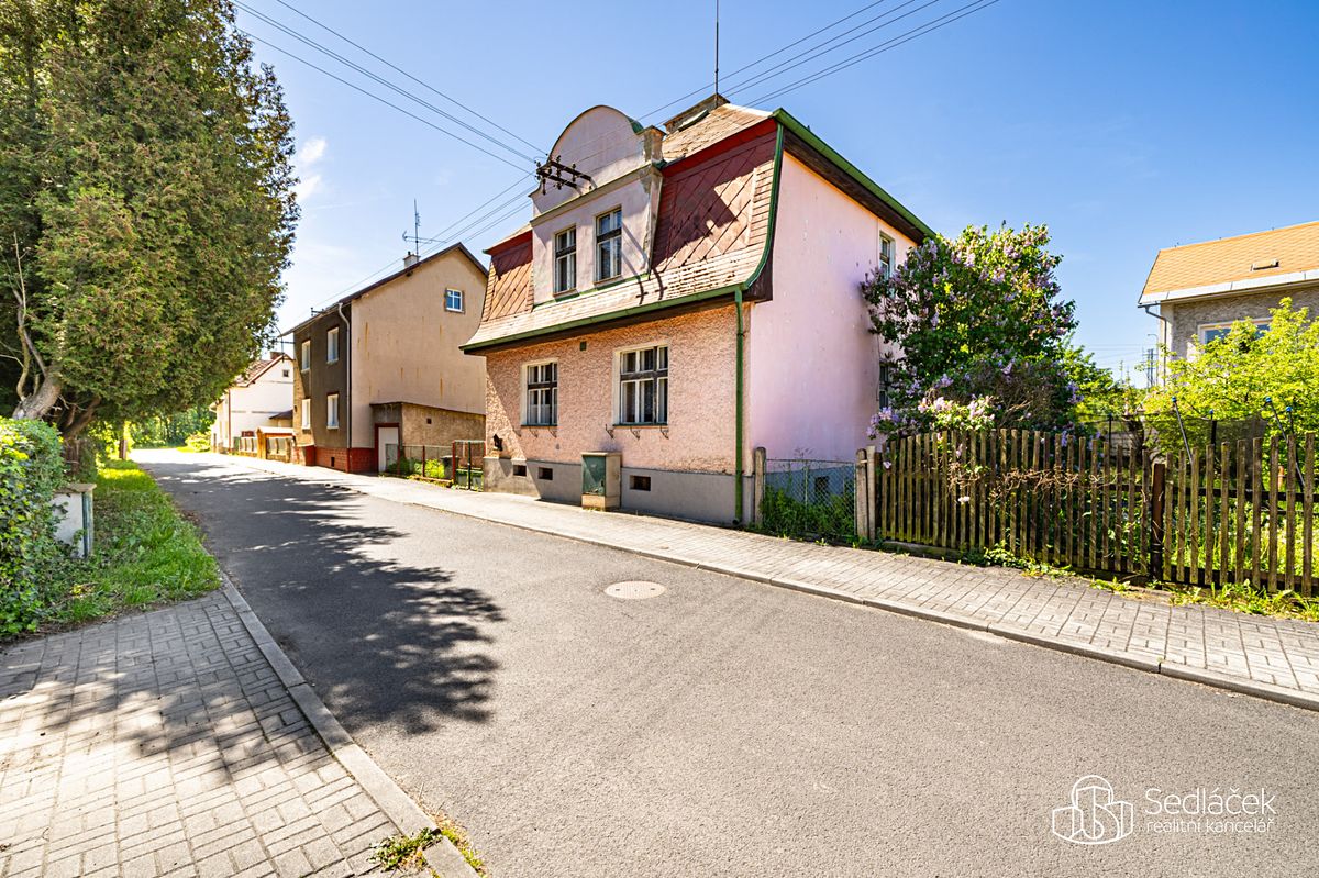 Prodej rodinného domu 200 m², pozemek 419 m²